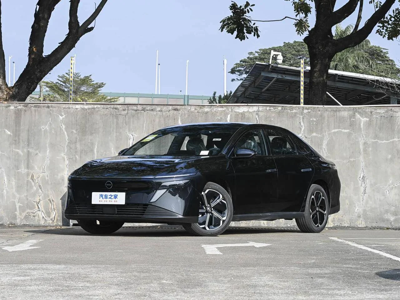 Nissan N6 Phev